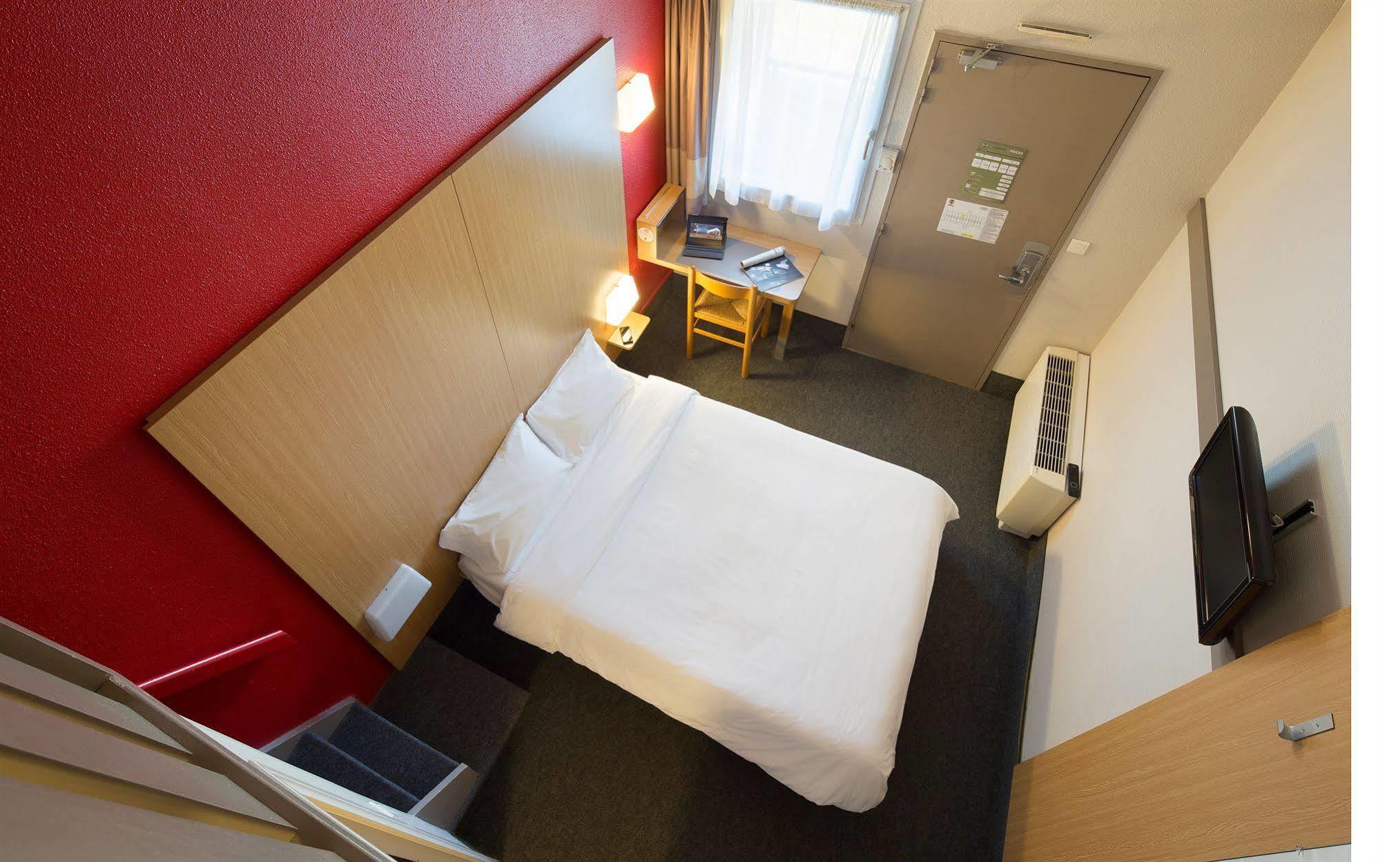B&B Hotel Paris Roissy Cdg Aeroport Exterior photo